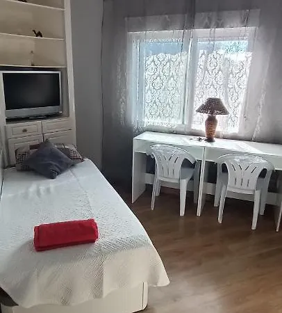 Gran Cerca Del Mar Y Castillo Apartman *