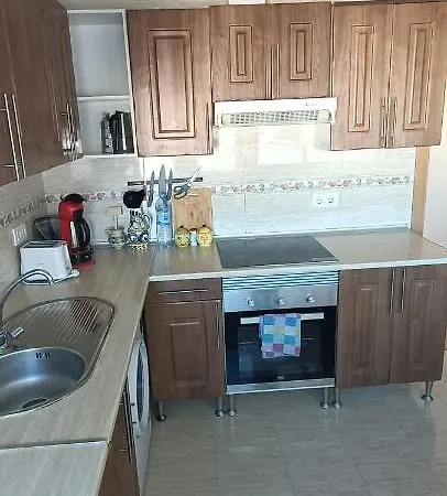 Gran Cerca Del Mar Y Castillo Denia