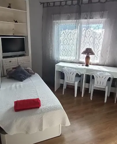 Gran Cerca Del Mar Y Castillo Apartamento *