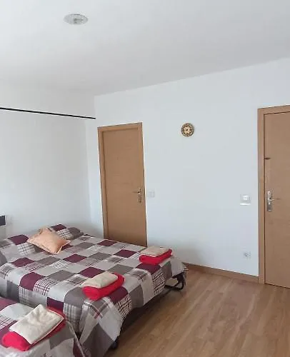 Gran Cerca Del Mar Y Castillo * Денія