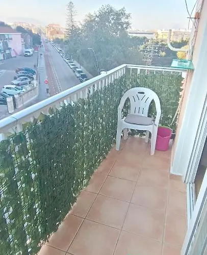 Gran Cerca Del Mar Y Castillo Apartamento